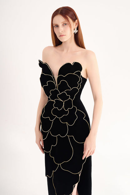 Baylor Pegged Sweetheart Neck Velvet Maxi Dress