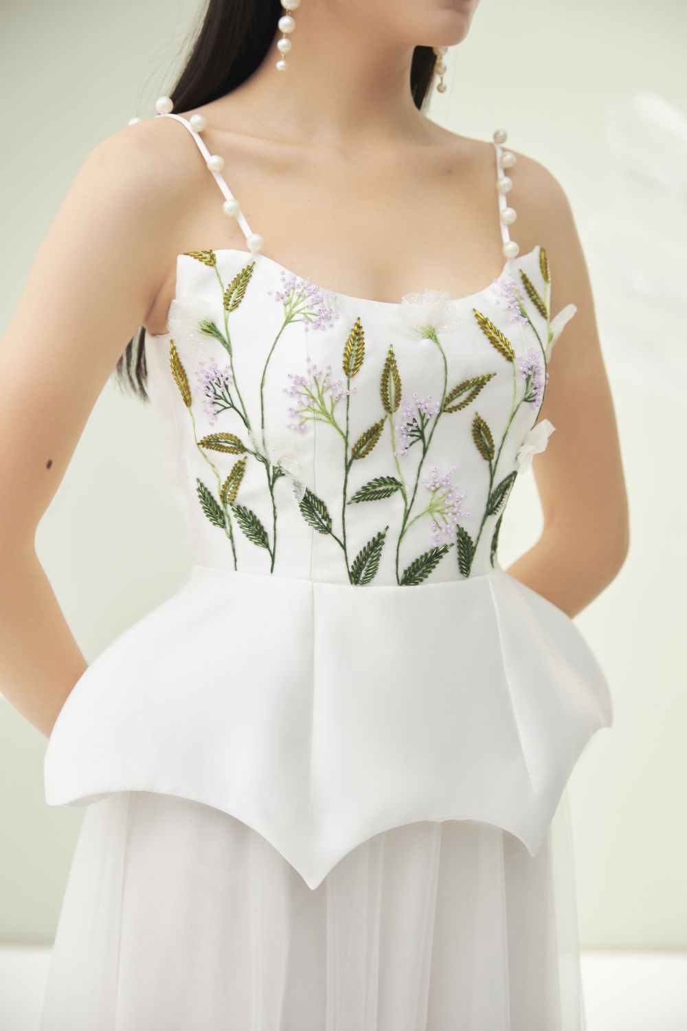 Brascho Embroidered Set 