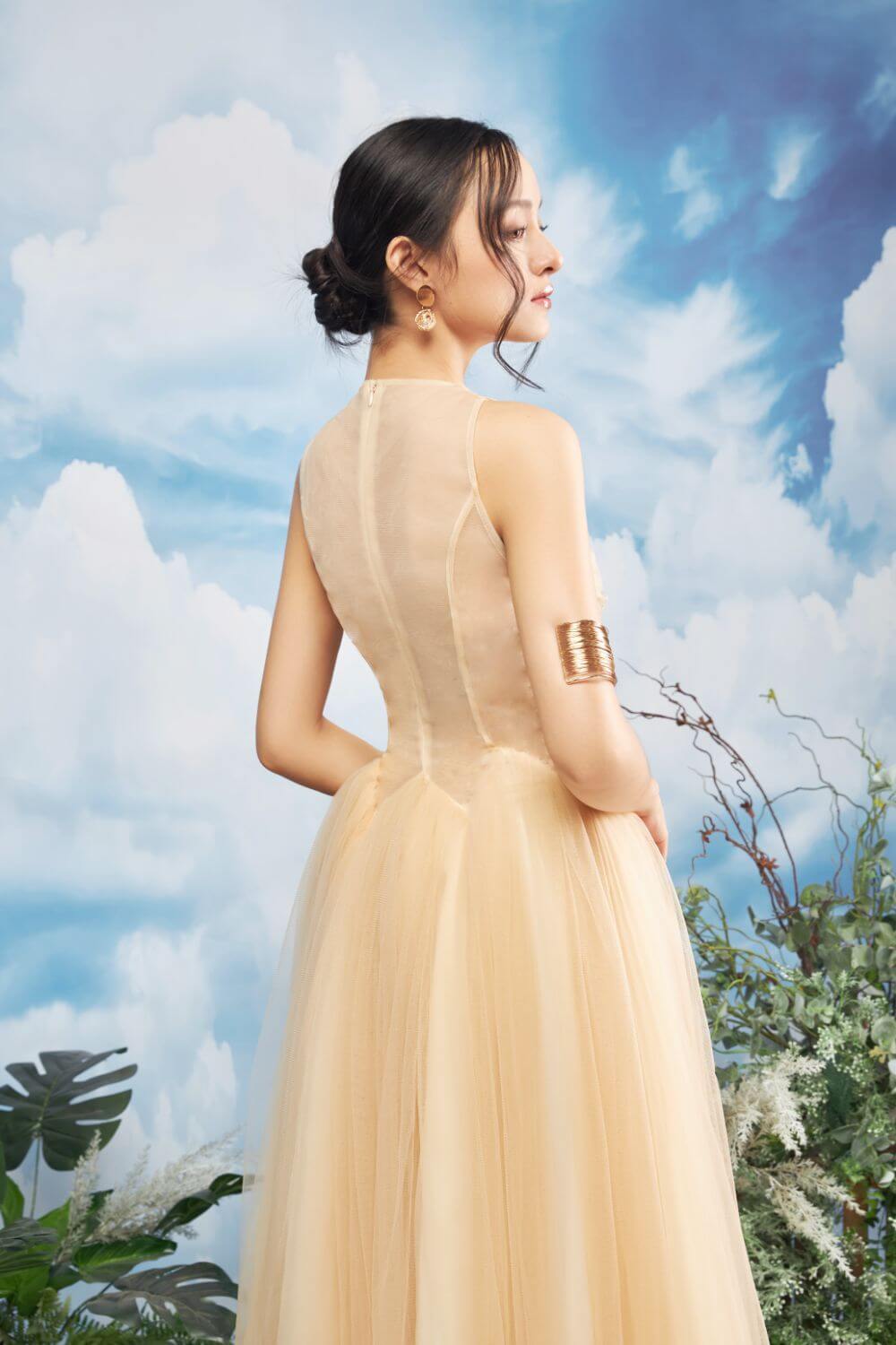 Falcon Ruffle Layered Dress 