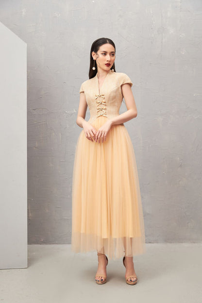 Nomi V-Neck Midi Dress 