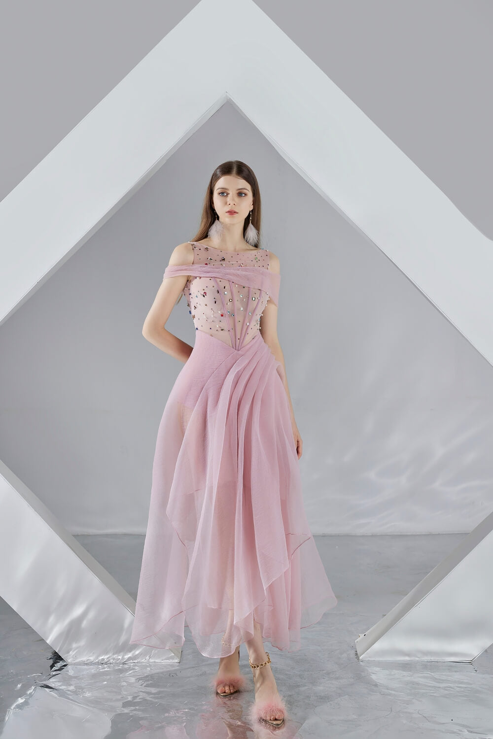 Zariyah Slit Open Shoulder Organza Midi Dress